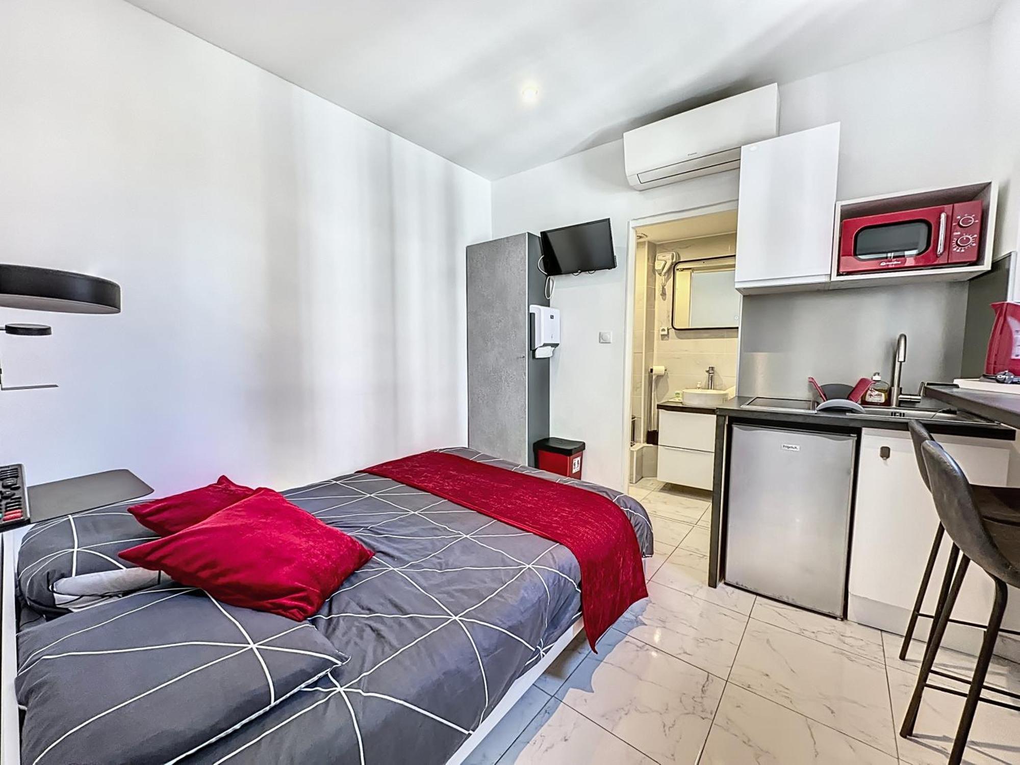 Sweet Home Marceau 6 Studios Hyper Centre Proche De La Mer Et Du Palais 戛纳 外观 照片